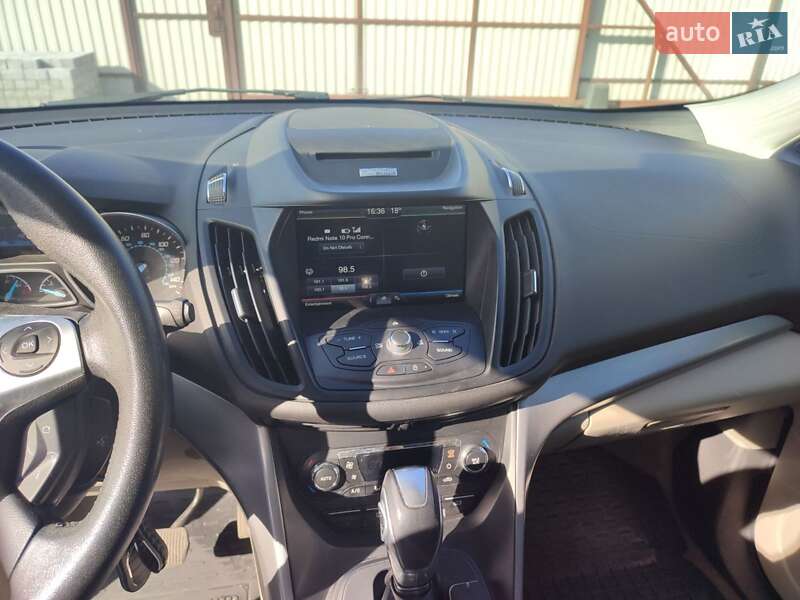 Позашляховик / Кросовер Ford Escape 2014 в Борисполі