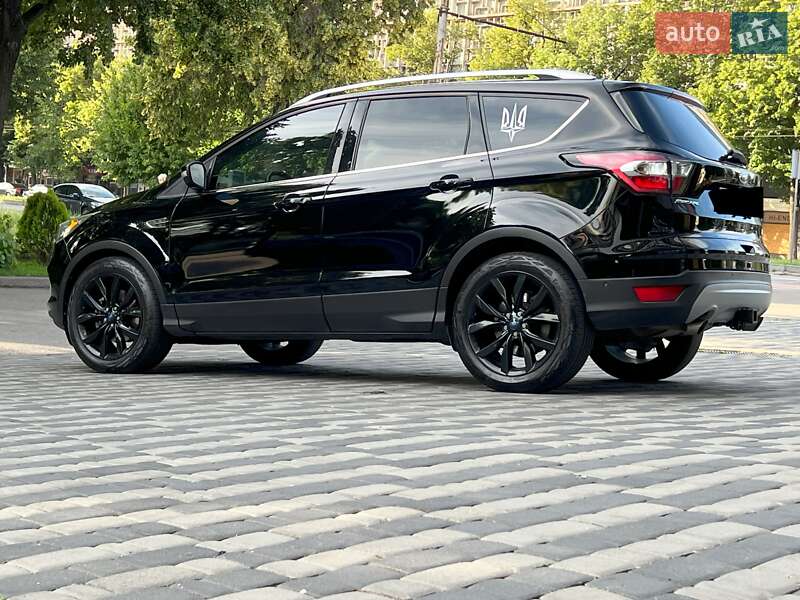 Позашляховик / Кросовер Ford Escape 2017 в Запоріжжі фото 23 Позашляховик / Кросовер Ford Escape 2017 в Запоріжжі