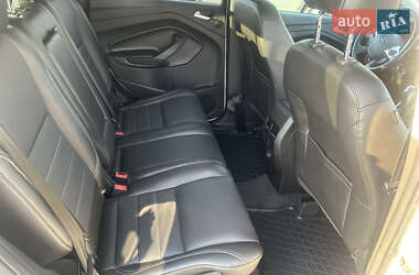 Внедорожник / Кроссовер Ford Escape 2013 в 