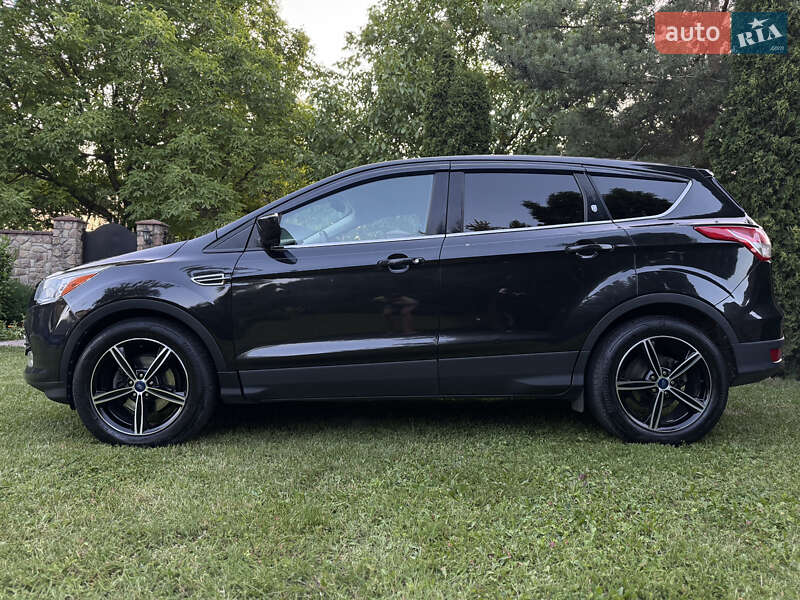 Внедорожник / Кроссовер Ford Escape 2015 в Тернополе