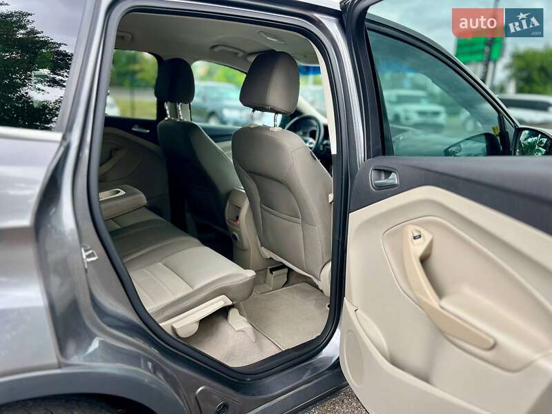 Позашляховик / Кросовер Ford Escape 2013 в Києві