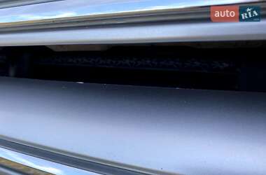 Внедорожник / Кроссовер Ford Escape 2018 в 