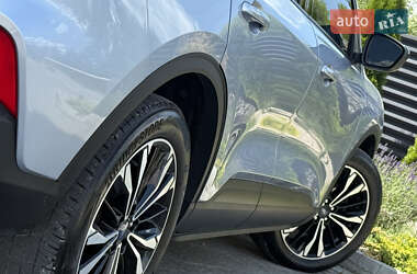 Внедорожник / Кроссовер Ford Escape 2022 в 