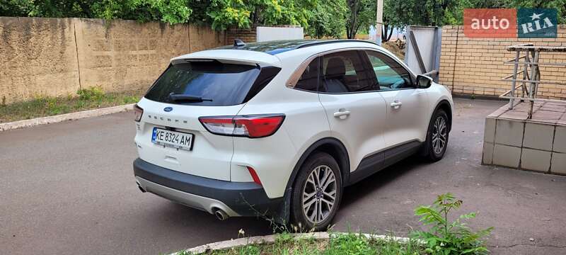 Внедорожник / Кроссовер Ford Escape 2022 в Кривом Роге