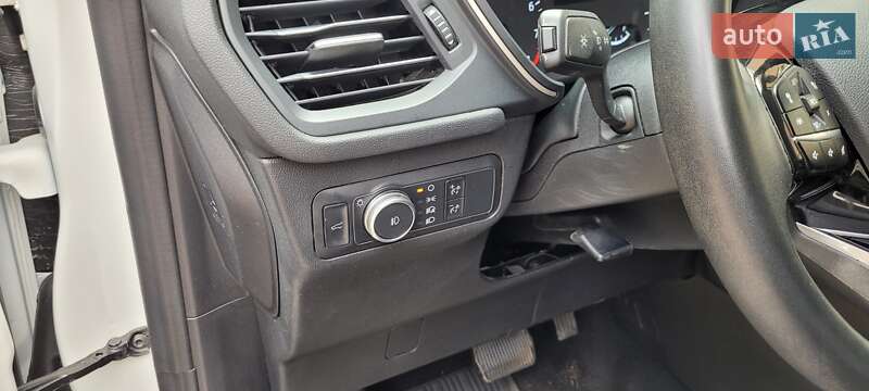 Внедорожник / Кроссовер Ford Escape 2022 в Кривом Роге