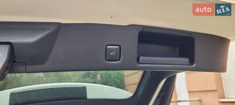 Внедорожник / Кроссовер Ford Escape 2022 в Кривом Роге