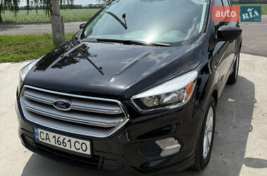 Внедорожник / Кроссовер Ford Escape 2017 в Киеве