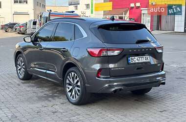 Внедорожник / Кроссовер Ford Escape 2020 в 