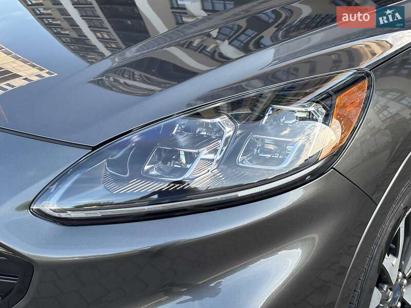 Внедорожник / Кроссовер Ford Escape 2020 в Львове