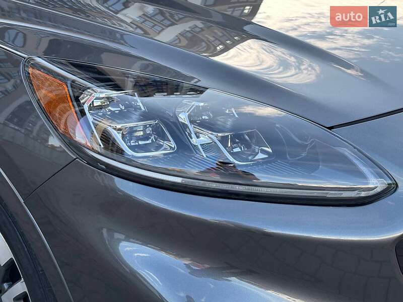 Внедорожник / Кроссовер Ford Escape 2020 в Львове