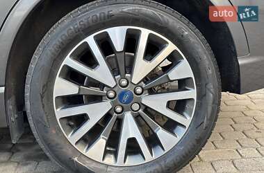 Внедорожник / Кроссовер Ford Escape 2020 в 