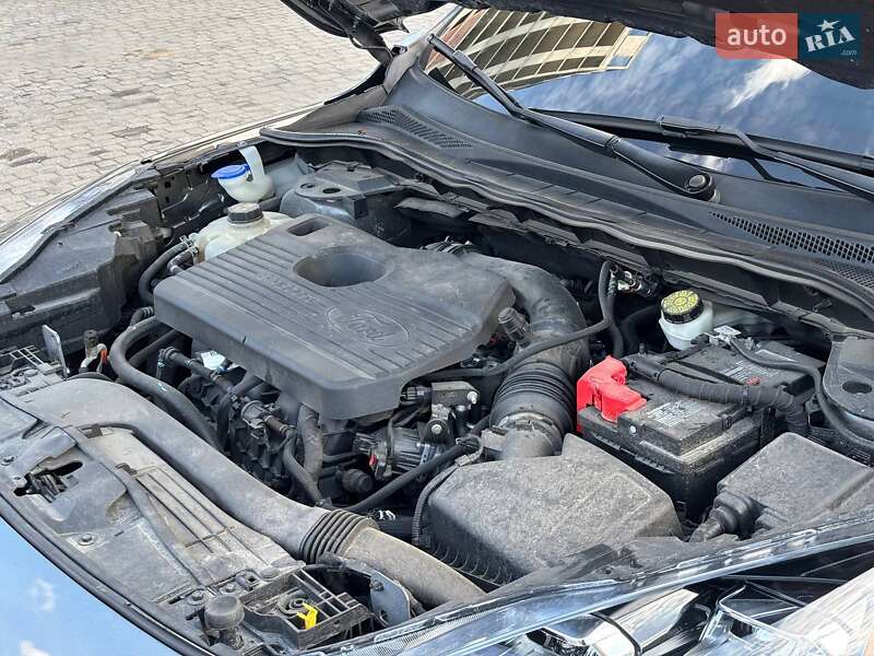 Внедорожник / Кроссовер Ford Escape 2020 в Львове