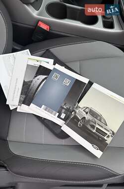 Внедорожник / Кроссовер Ford Escape 2013 в 