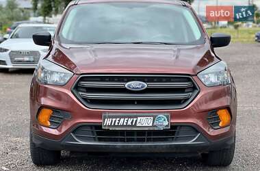 Внедорожник / Кроссовер Ford Escape 2018 в 