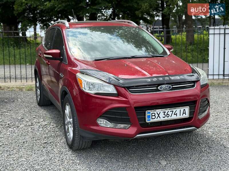 Внедорожник / Кроссовер Ford Escape 2014 в Хмельницком