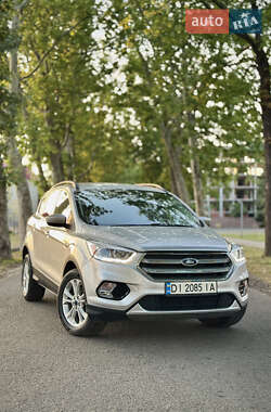 Внедорожник / Кроссовер Ford Escape 2017 в Мукачево