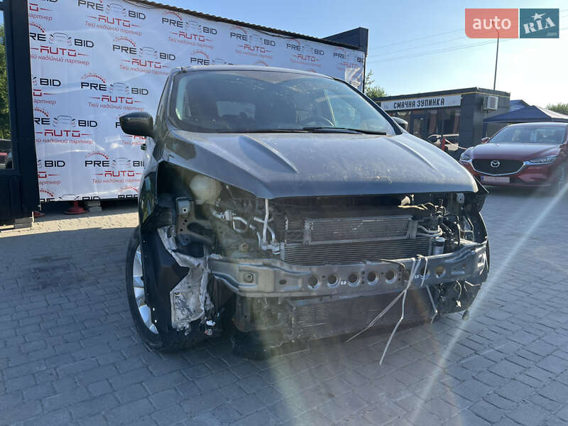 Внедорожник / Кроссовер Ford Escape 2016 в Львове