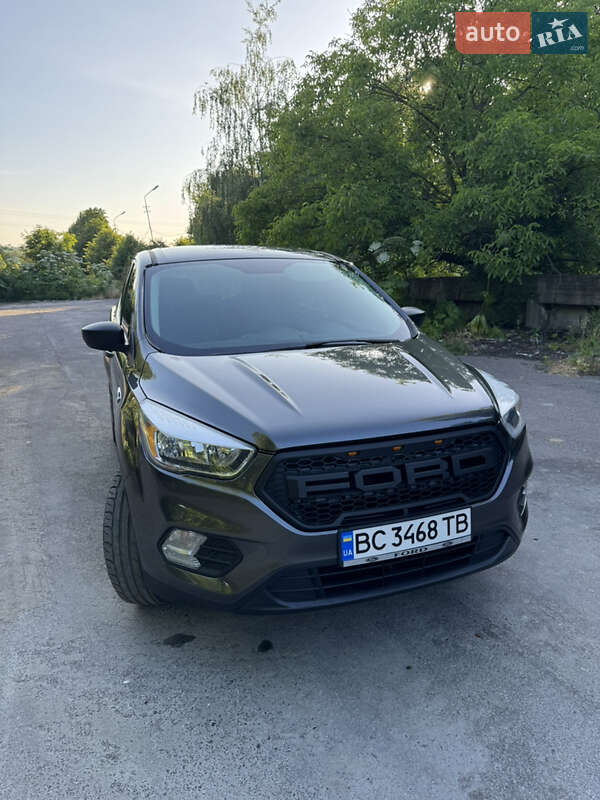 Ford Escape 2017
