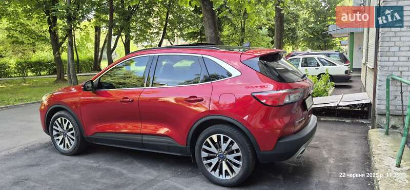 Внедорожник / Кроссовер Ford Escape 2020 в Львове