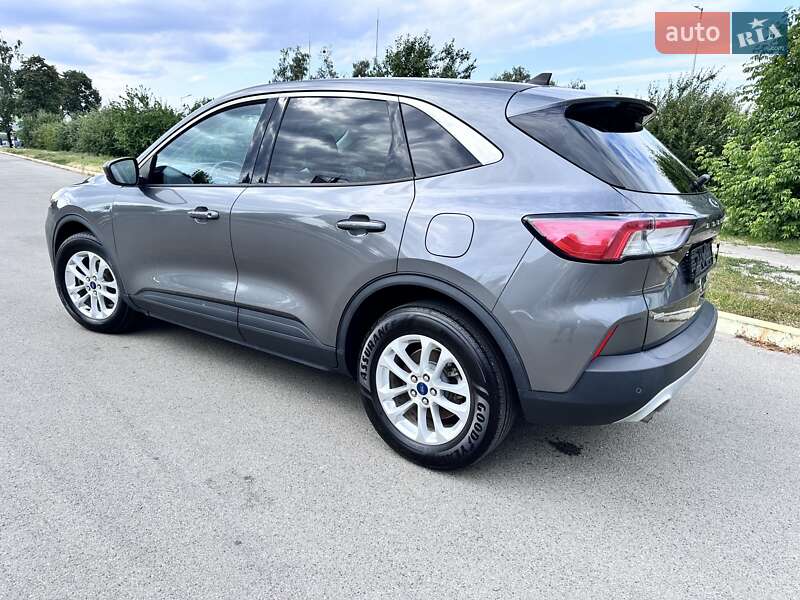 Внедорожник / Кроссовер Ford Escape 2021 в Буче