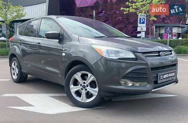 Позашляховик / Кросовер Ford Escape 2015 в Києві