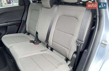 Внедорожник / Кроссовер Ford Escape 2022 в 