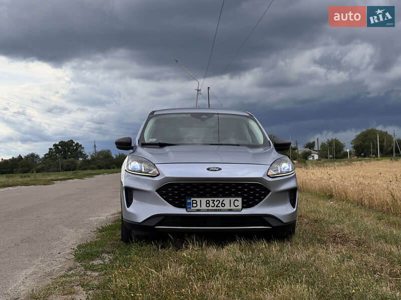 Позашляховик / Кросовер Ford Escape 2021 в Полтаві
