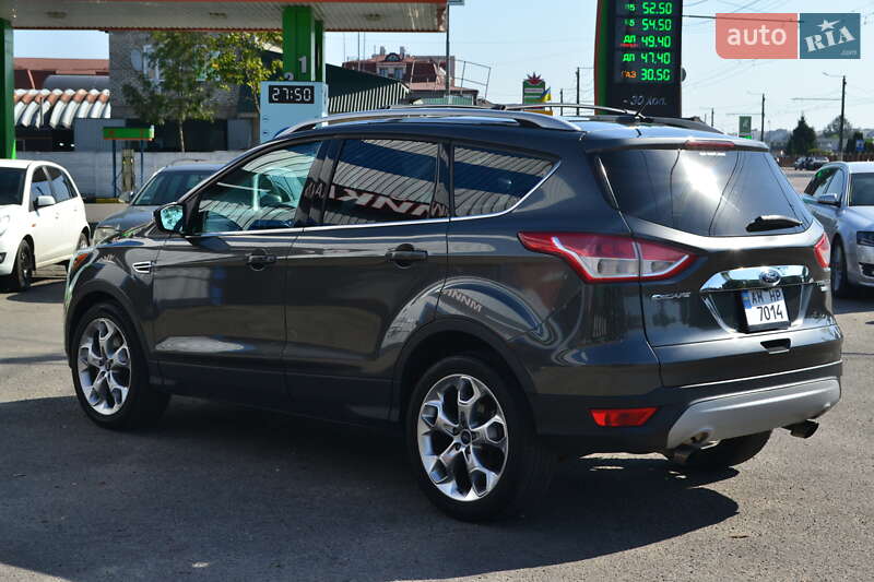 Внедорожник / Кроссовер Ford Escape 2015 в Житомире