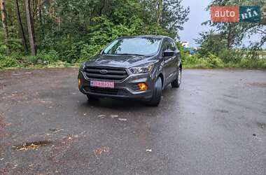 Позашляховик / Кросовер Ford Escape 2019 в Ромнах