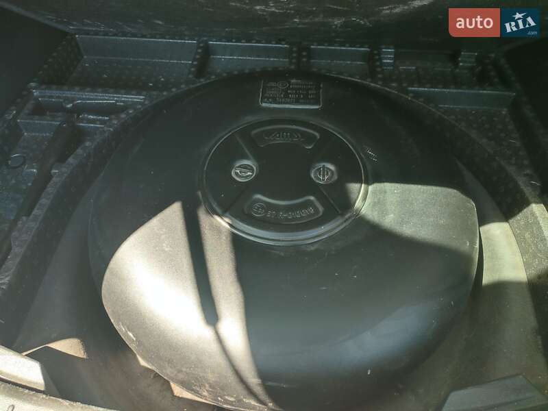 Позашляховик / Кросовер Ford Escape 2016 в Львові