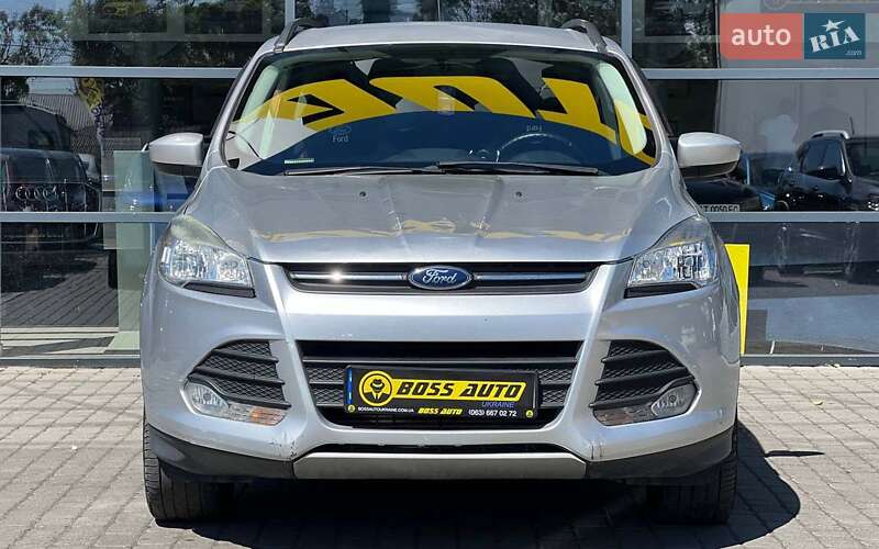 Внедорожник / Кроссовер Ford Escape 2015 в Ивано-Франковске