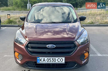 Внедорожник / Кроссовер Ford Escape 2018 в Киеве