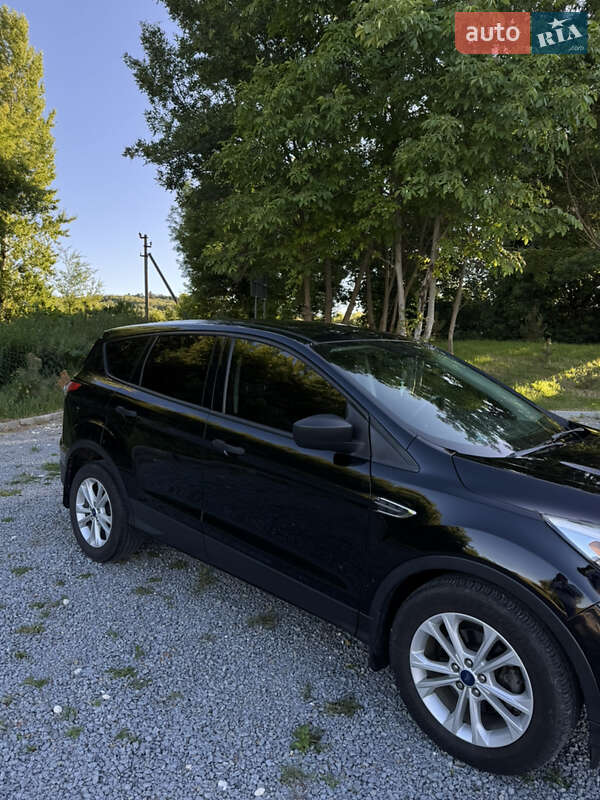 Позашляховик / Кросовер Ford Escape 2016 в Львові фото 3 Позашляховик / Кросовер Ford Escape 2016 в Львові