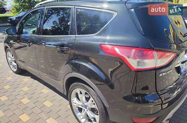 Внедорожник / Кроссовер Ford Escape 2014 в 