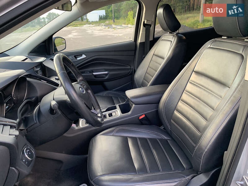 Внедорожник / Кроссовер Ford Escape 2018 в Киеве