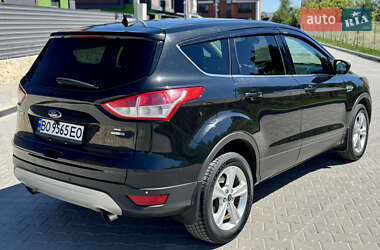 Внедорожник / Кроссовер Ford Escape 2013 в 