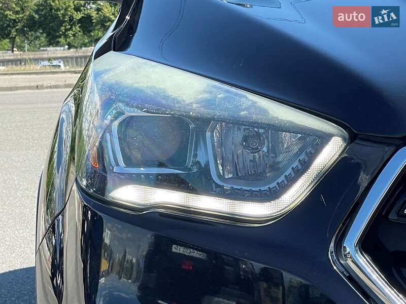 Внедорожник / Кроссовер Ford Escape 2017 в Киеве