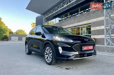 Внедорожник / Кроссовер Ford Escape 2021 в Тернополе