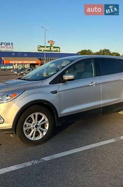 Позашляховик / Кросовер Ford Escape 2018 в Львові