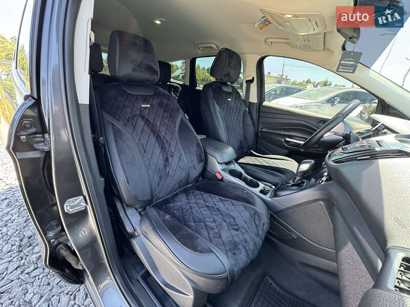 Внедорожник / Кроссовер Ford Escape 2014 в Стрые