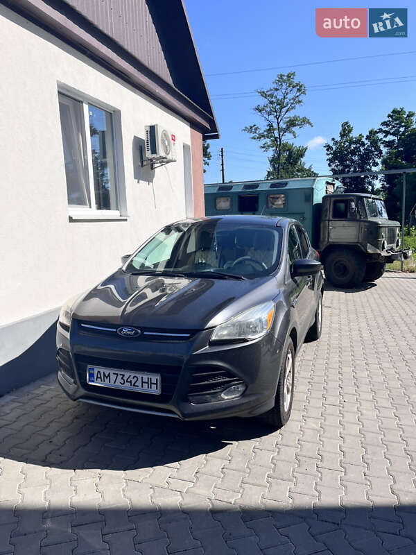 Позашляховик / Кросовер Ford Escape 2014 в Коростені