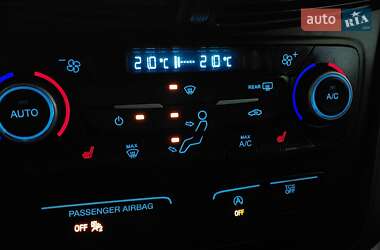 Внедорожник / Кроссовер Ford Escape 2019 в 