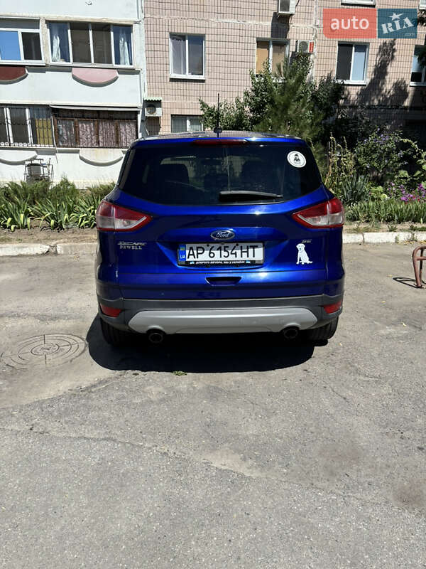Внедорожник / Кроссовер Ford Escape 2015 в Запорожье