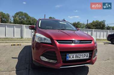 Внедорожник / Кроссовер Ford Escape 2015 в 