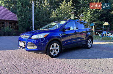 Внедорожник / Кроссовер Ford Escape 2015 в 