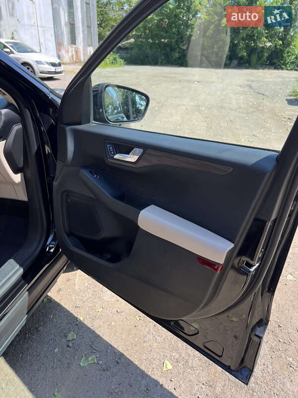 Внедорожник / Кроссовер Ford Escape 2020 в Киеве фото 10 Внедорожник / Кроссовер Ford Escape 2020 в Киеве