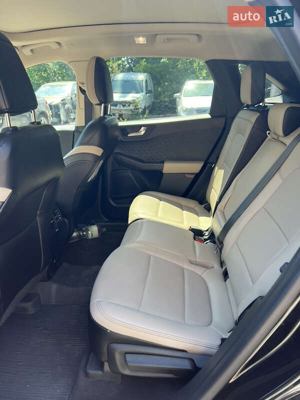 Внедорожник / Кроссовер Ford Escape 2020 в Киеве фото 18 Внедорожник / Кроссовер Ford Escape 2020 в Киеве