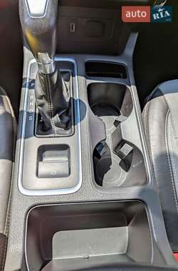 Внедорожник / Кроссовер Ford Escape 2018 в 