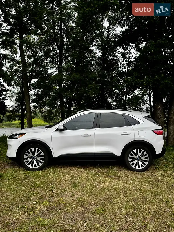 Ford Escape