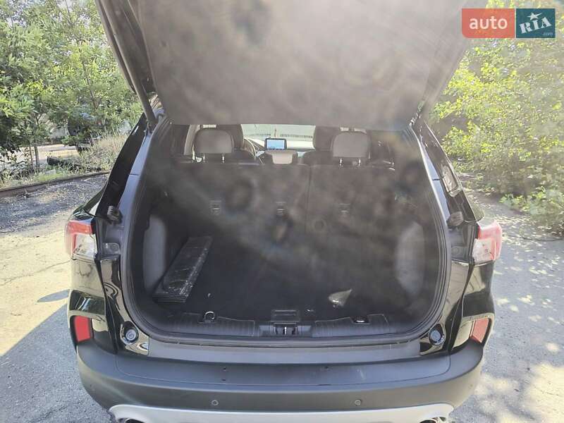 Позашляховик / Кросовер Ford Escape 2021 в Полтаві фото 7 Позашляховик / Кросовер Ford Escape 2021 в Полтаві